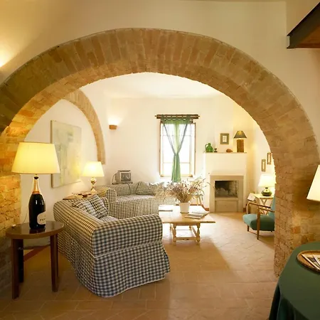 Sleeps 4 With Pool Castiglione della Valle